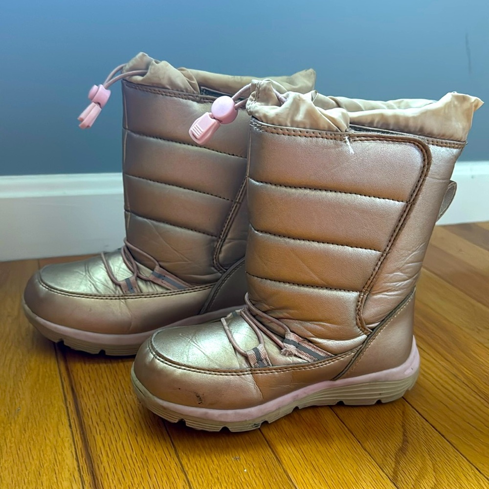 Lands End Girls Gold & Pink Metallic Snow Boots